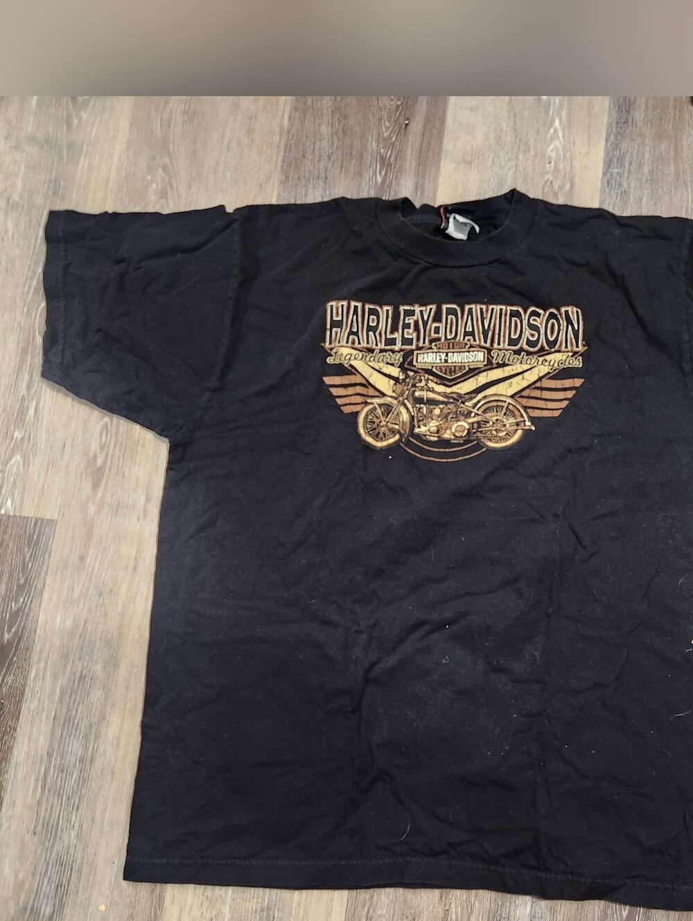 Harley-Davidson Black Tee with Gold Motorcycle Graphic Sz 2xlg